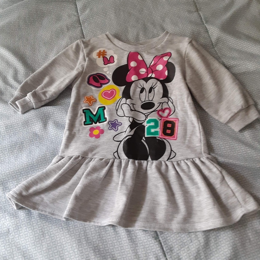 Girls Minnie Mouse shirt